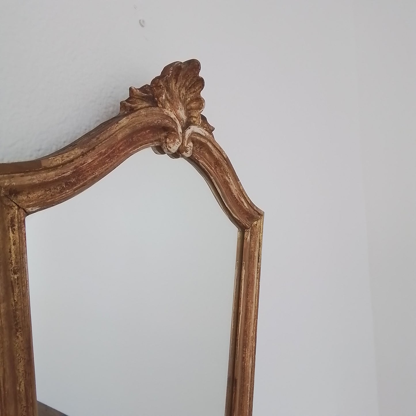 French Louis XV Style Giltwood Mirror