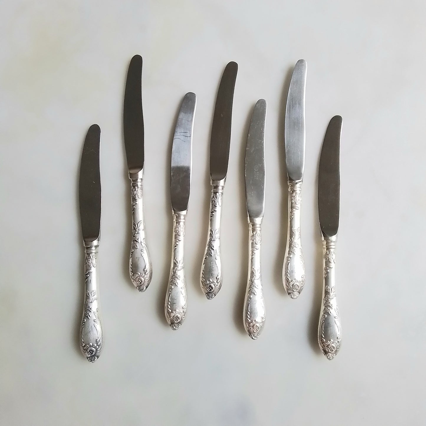 Set of 12 Vintage French Silver-Plated Dinner Knives